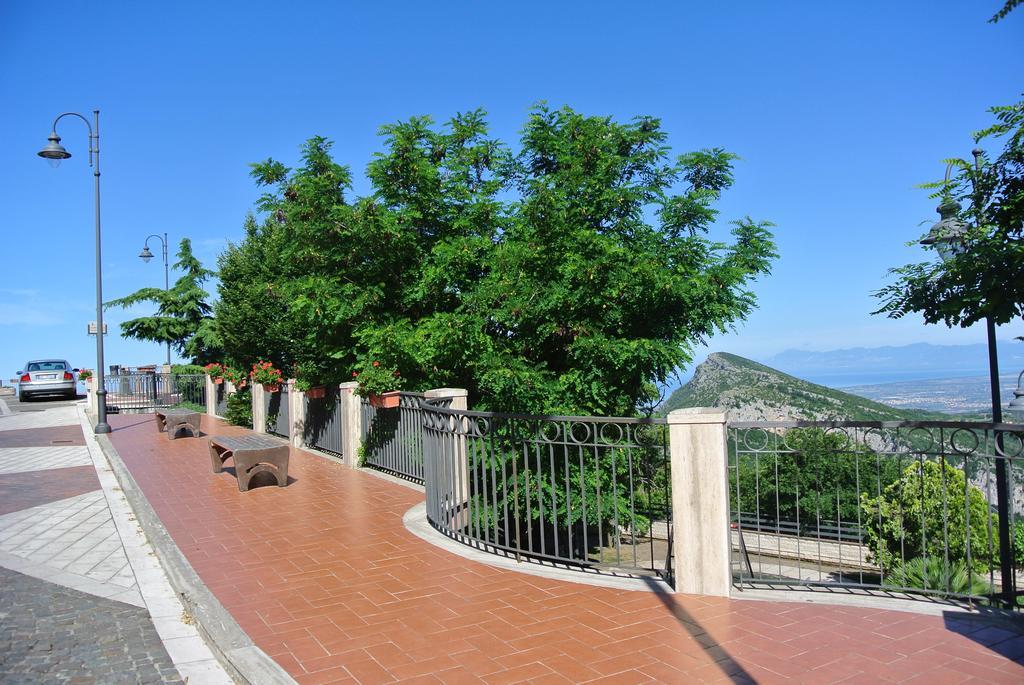 B&B Casa Antonia Trentinara Εξωτερικό φωτογραφία